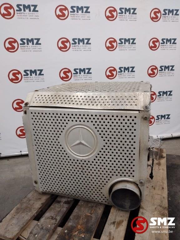 Occ pot catalytique Mercedes €4/5 A0024900014, Autos : Pièces & Accessoires, Utilisé, Mercedes-Benz, Systèmes d'échappement