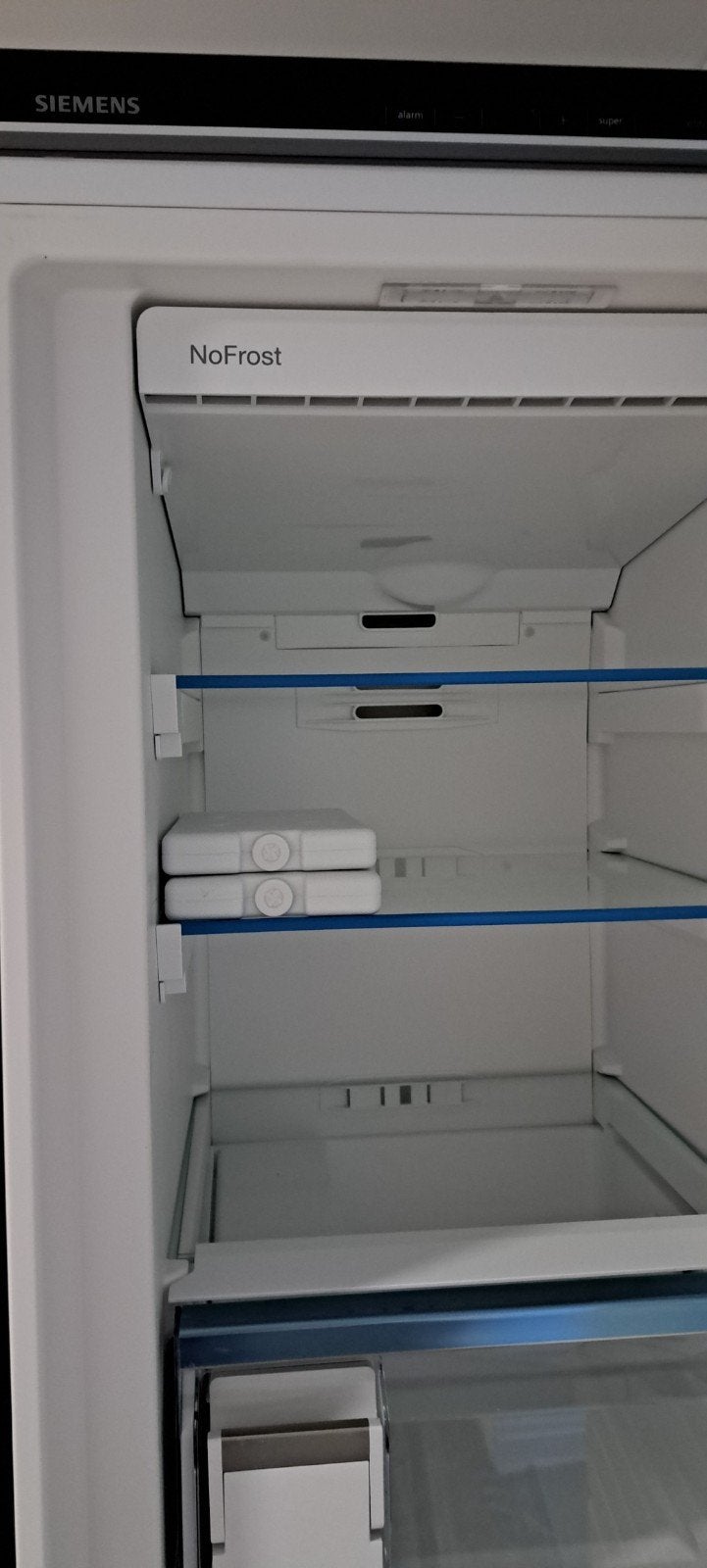 Congélateur Samsung, Comme neuf, 45 à 60 cm, 100 à 150 litres, Enlèvement