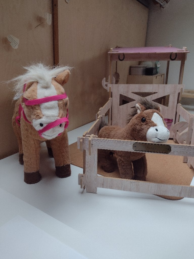 Paard met veulen en stal van Baby Born, Kinderen en Baby's, Ophalen, Gebruikt