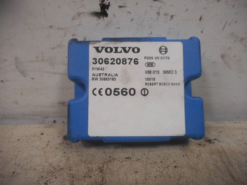 UNITE ELECTRONIQUE Volvo S40 (VS) (30620876), Info@volvocars.com, Volvo Car Germany GmbH, Siegburger Straße 229
50679  Köln, DE