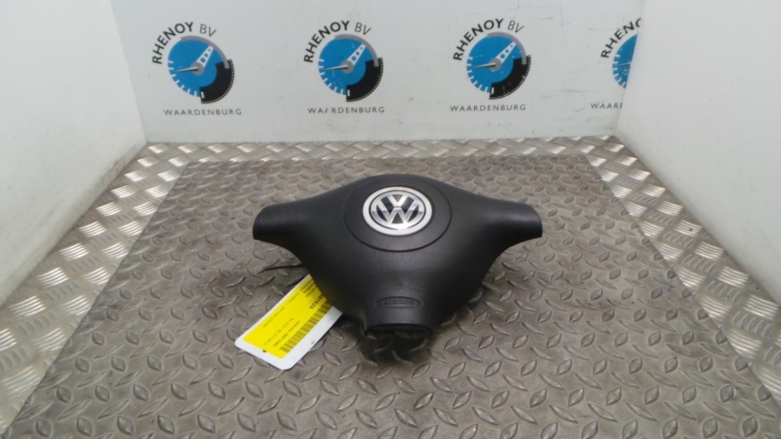 VOLKSWAGEN BORA 1.6-16V TRENDLINE AIRBAG LINKS 2001, Enlèvement ou Envoi, Utilisé, ARN reconnu