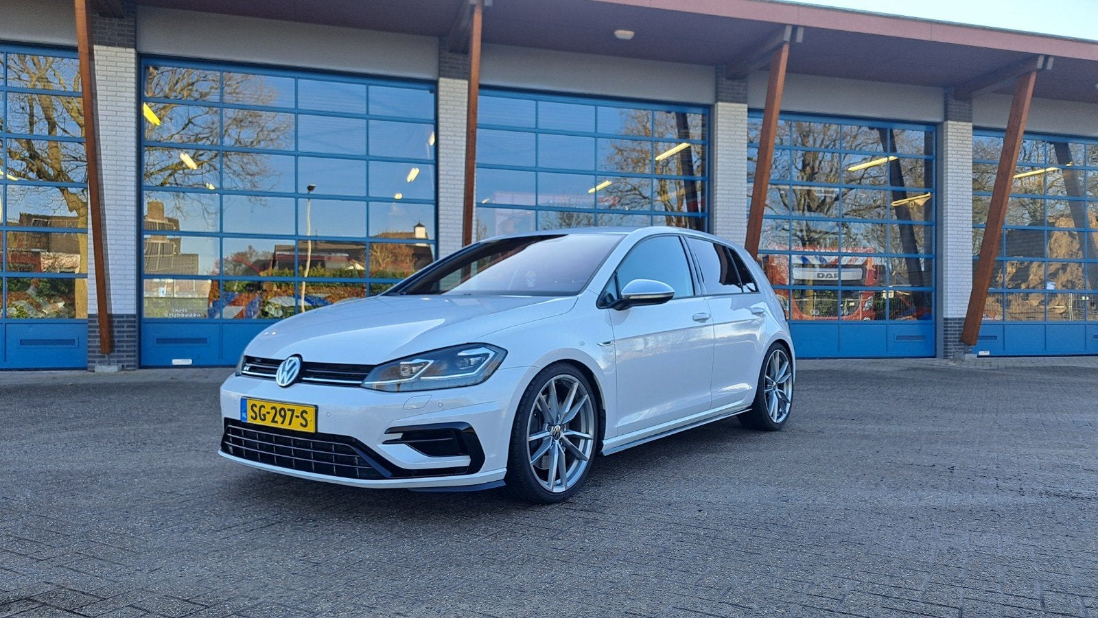 VW Golf R 2019 378PK 4Motion Turbo