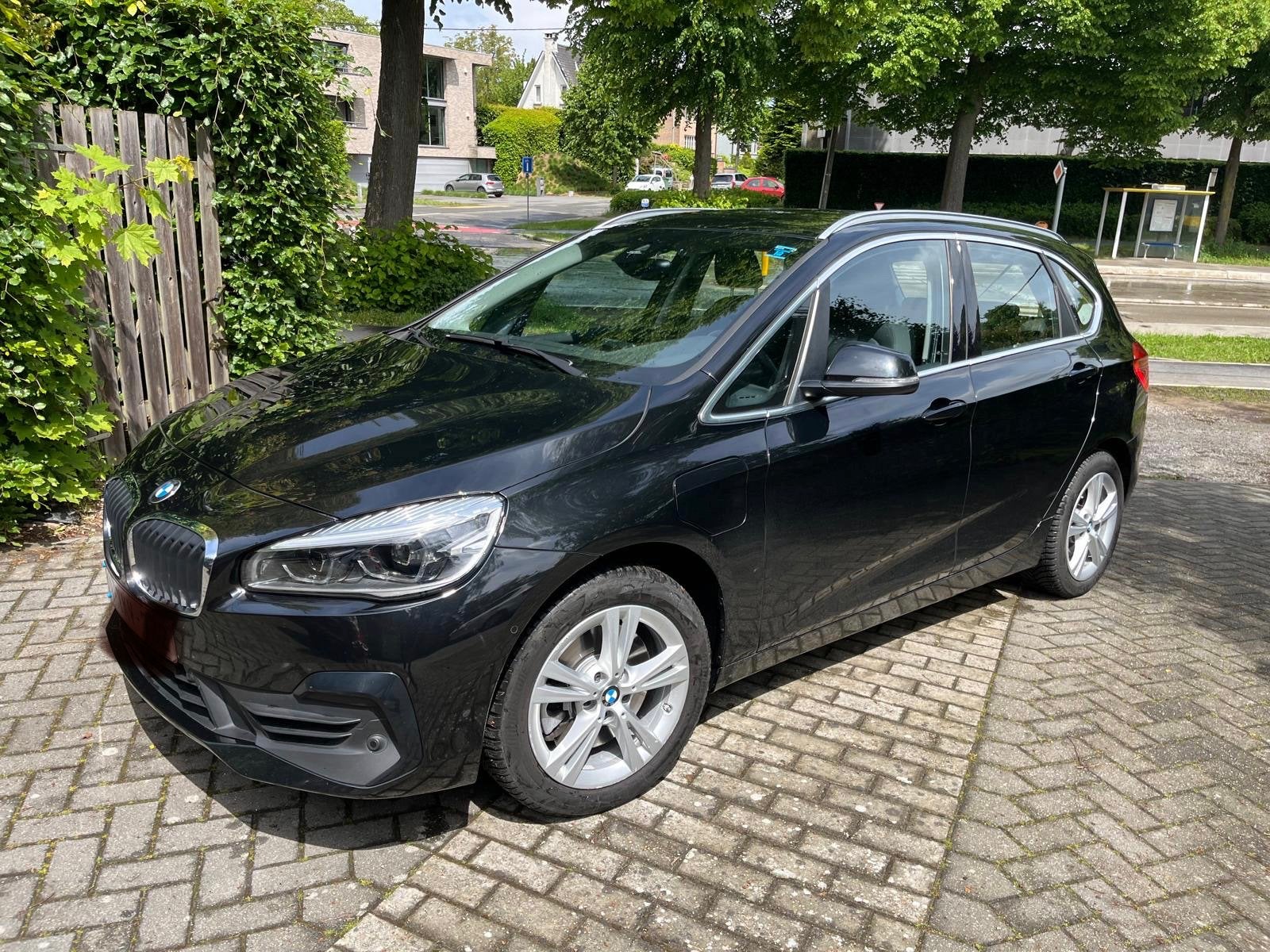 BMW 225XE Iperformance plug-in hybride, Auto's, Automaat, Zwart, 5 deurs, Dealer onderhouden