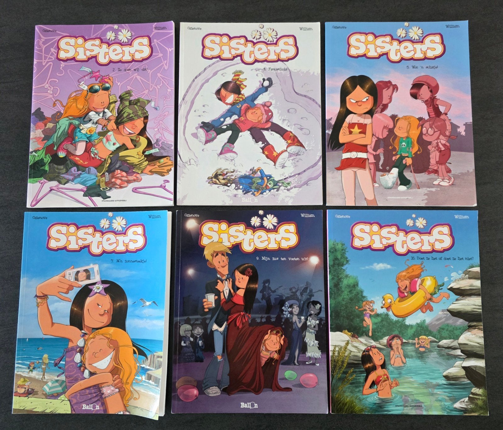 Strips: Sisters.     Ballon, Ophalen of Verzenden, Zo goed als nieuw