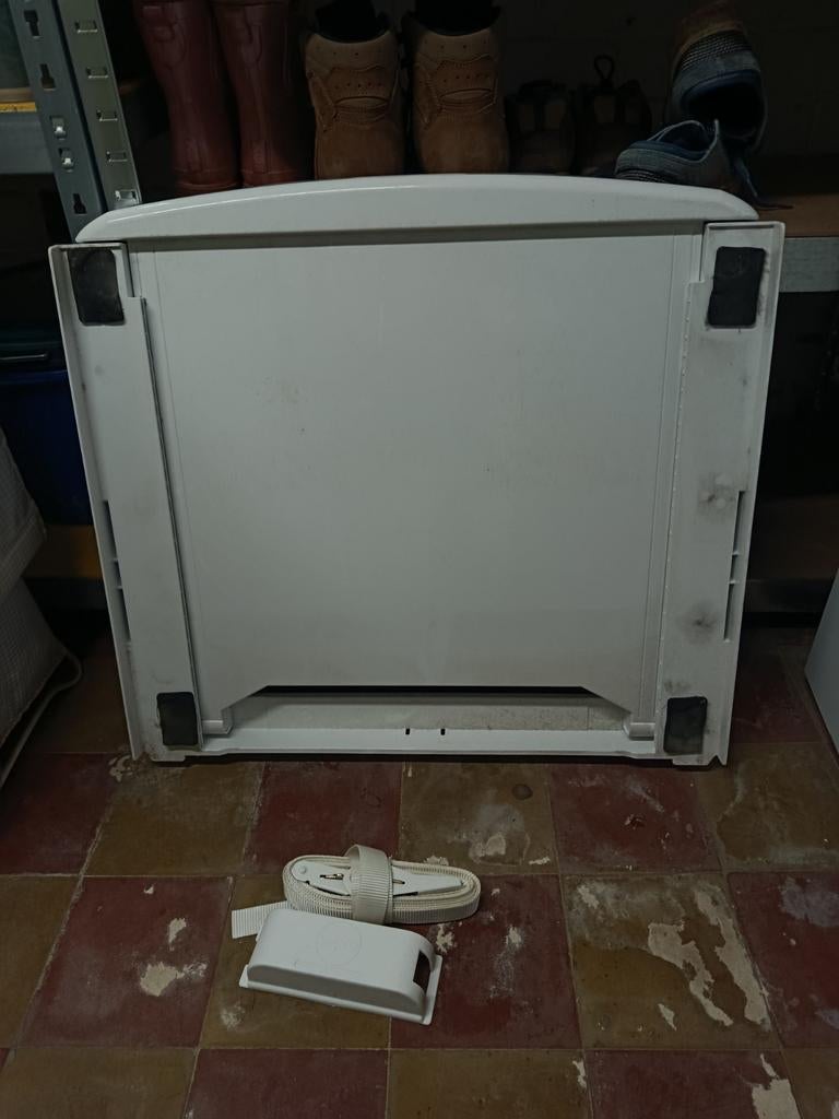 Tussenstuk voor wasmachine en droogkast. Schuifbaar, Ophalen