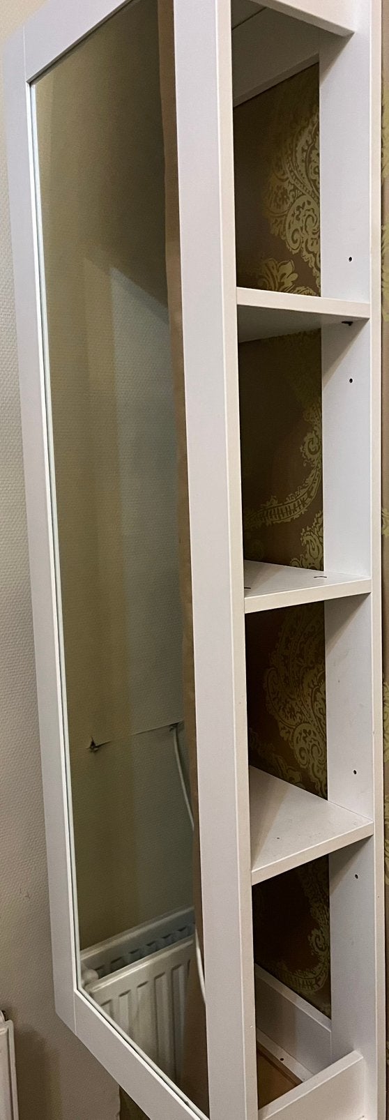 Grote witte wandspiegel met opbergvakken, Huis en Inrichting, Ophalen, Gebruikt