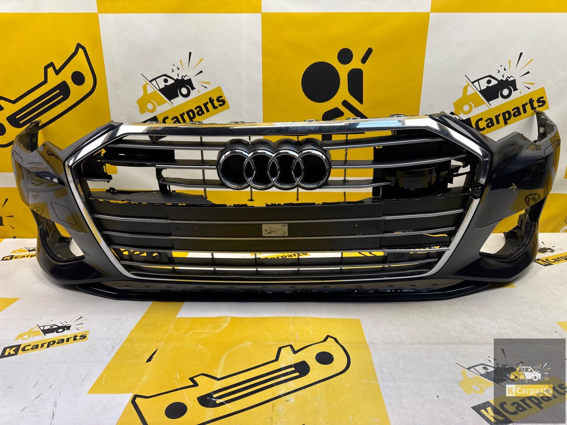 Audi A6 C8 Voorbumper KLS 4K0807437 2019-2023, Auto-onderdelen, Gebruikt, Voor, AUDI AG, Auto-Union-Strasse 1
85045  Ingolstadt, DE