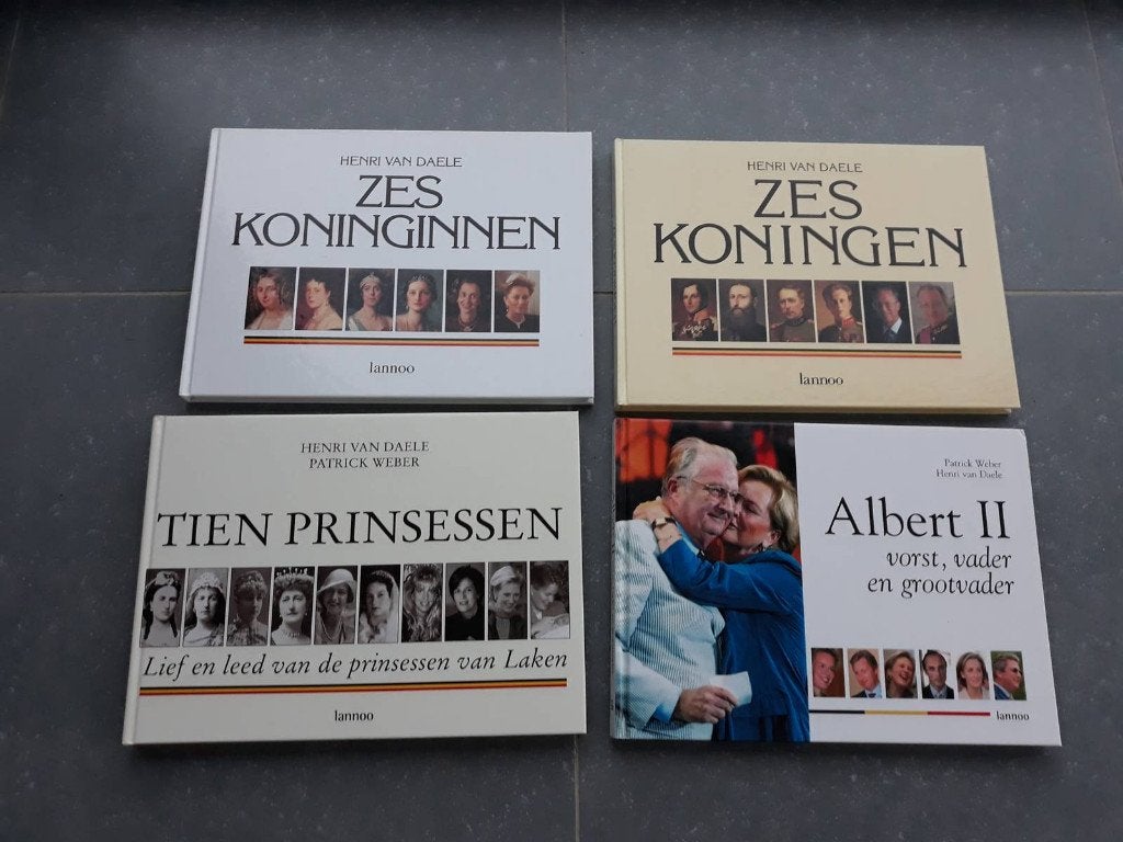 Boeken Henri Van Daele over het koningshuis, Ophalen, Zo goed als nieuw, Tijdschrift of Boek