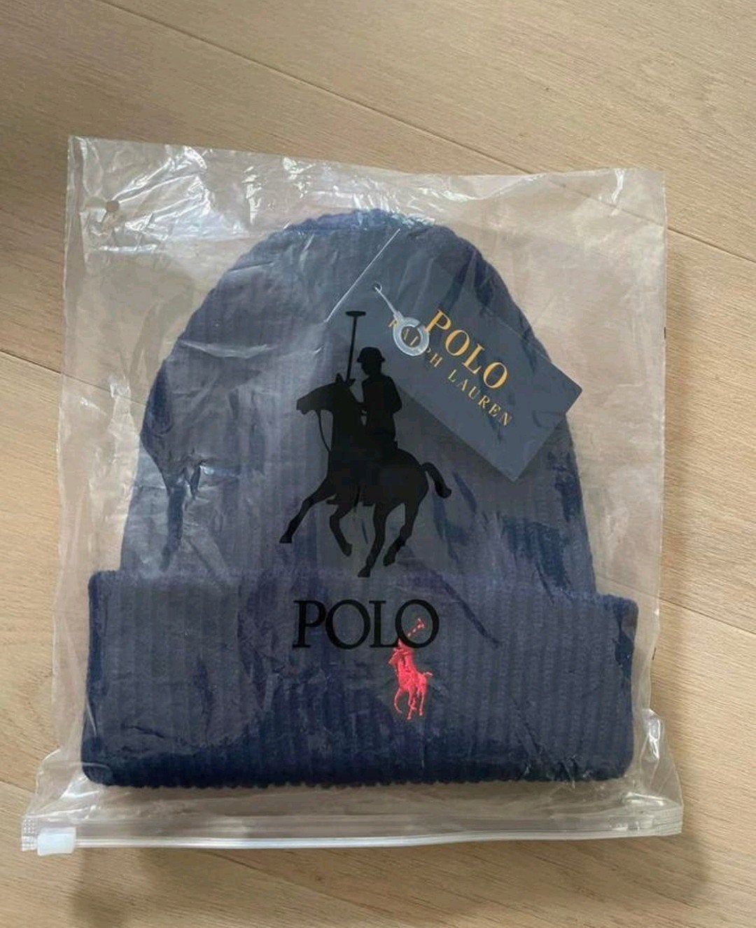 Splinternieuwe Muts van Polo Ralph Lauren - zwart met rood, Vêtements | Hommes, Bonnets, Écharpes & Gants, Enlèvement, Neuf, Polo Ralph Lauren