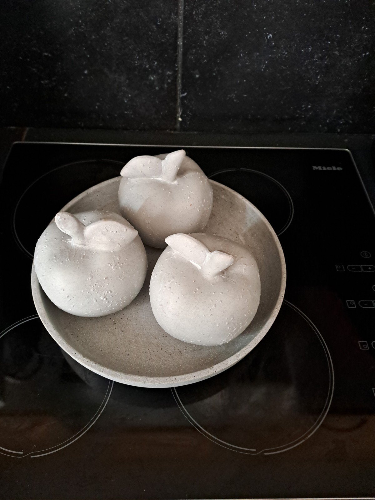Decoratie schaal met appels J-line te koop, Huis en Inrichting, Ophalen