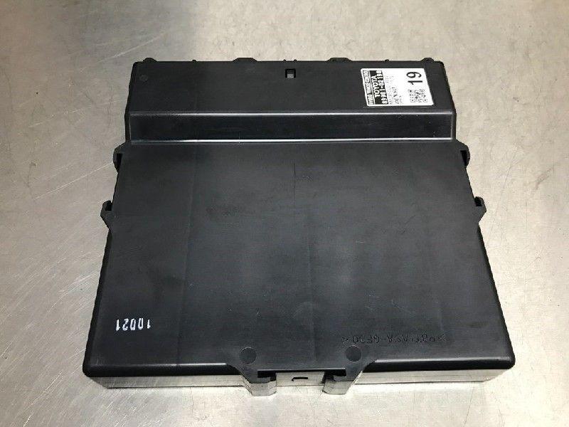 DIVERS Toyota Corolla (E21 / EA1 / EH1) (|8998102190|), Autos : Pièces & Accessoires, Autres pièces automobiles, Dhr. M. Roggen