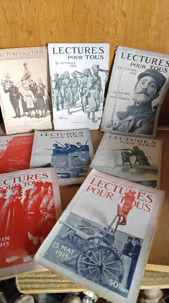 Militaria 14 18, Enlèvement ou Envoi, Armée de terre, Livre ou Revue