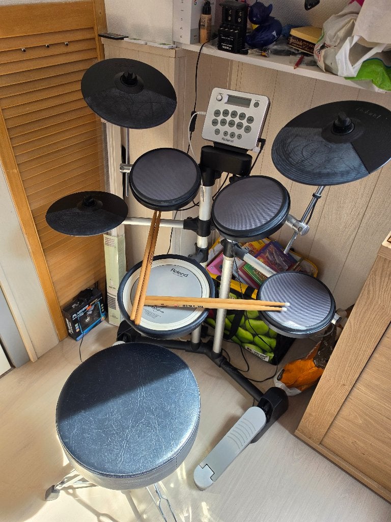 Drumstel roland, Muziek en Instrumenten, Drumstellen en Slagwerk, Ophalen, Gebruikt, Roland, Elektronisch