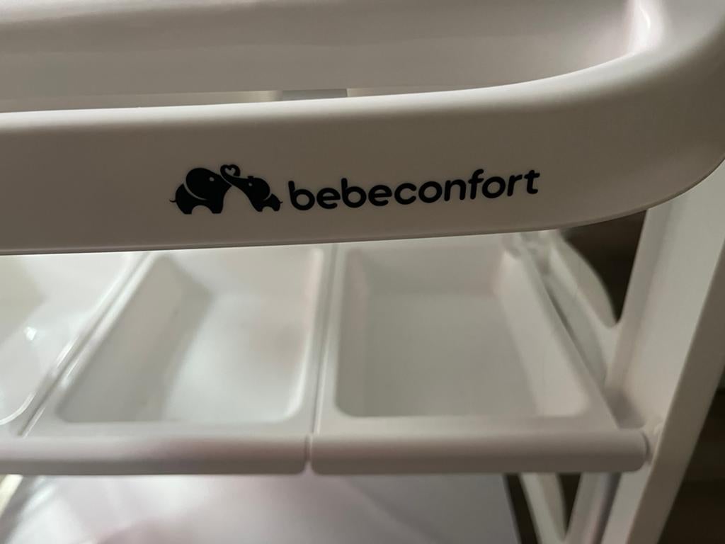 Luiertafel en babybad van Bebeconfort in uitstekende staat, Ophalen of Verzenden, Zo goed als nieuw, Aankleedkussen