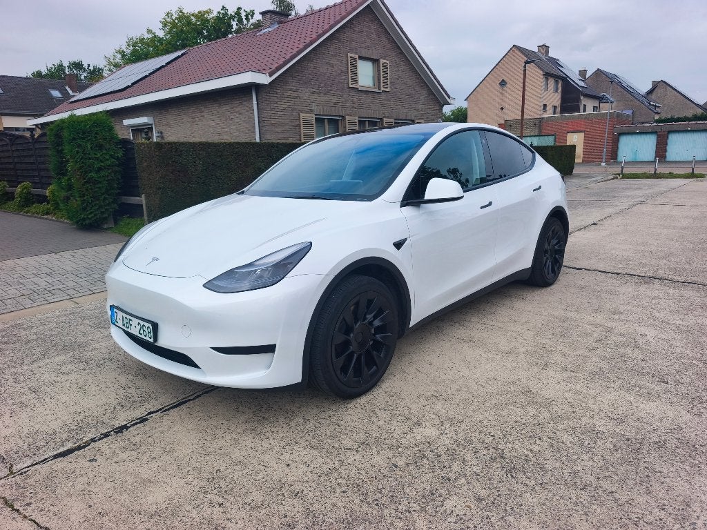 Tesla Model Y RWD 2023 I Autopilot l AMD Ryzen l incl btw, Autos, Cuir, Achat, Noir, 5 places