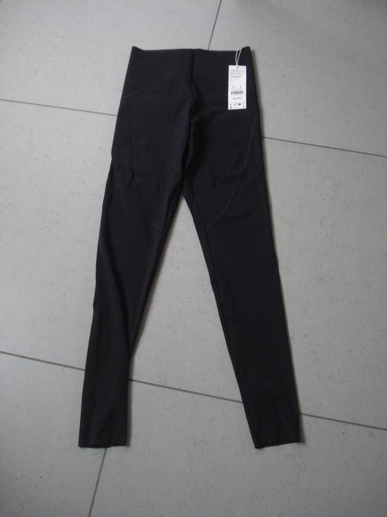 *VAL* Nieuwe OYSHO sportlegging, broek, dames. mt M, Neuf, Oysho, Taille 38/40 (M), Enlèvement ou Envoi
