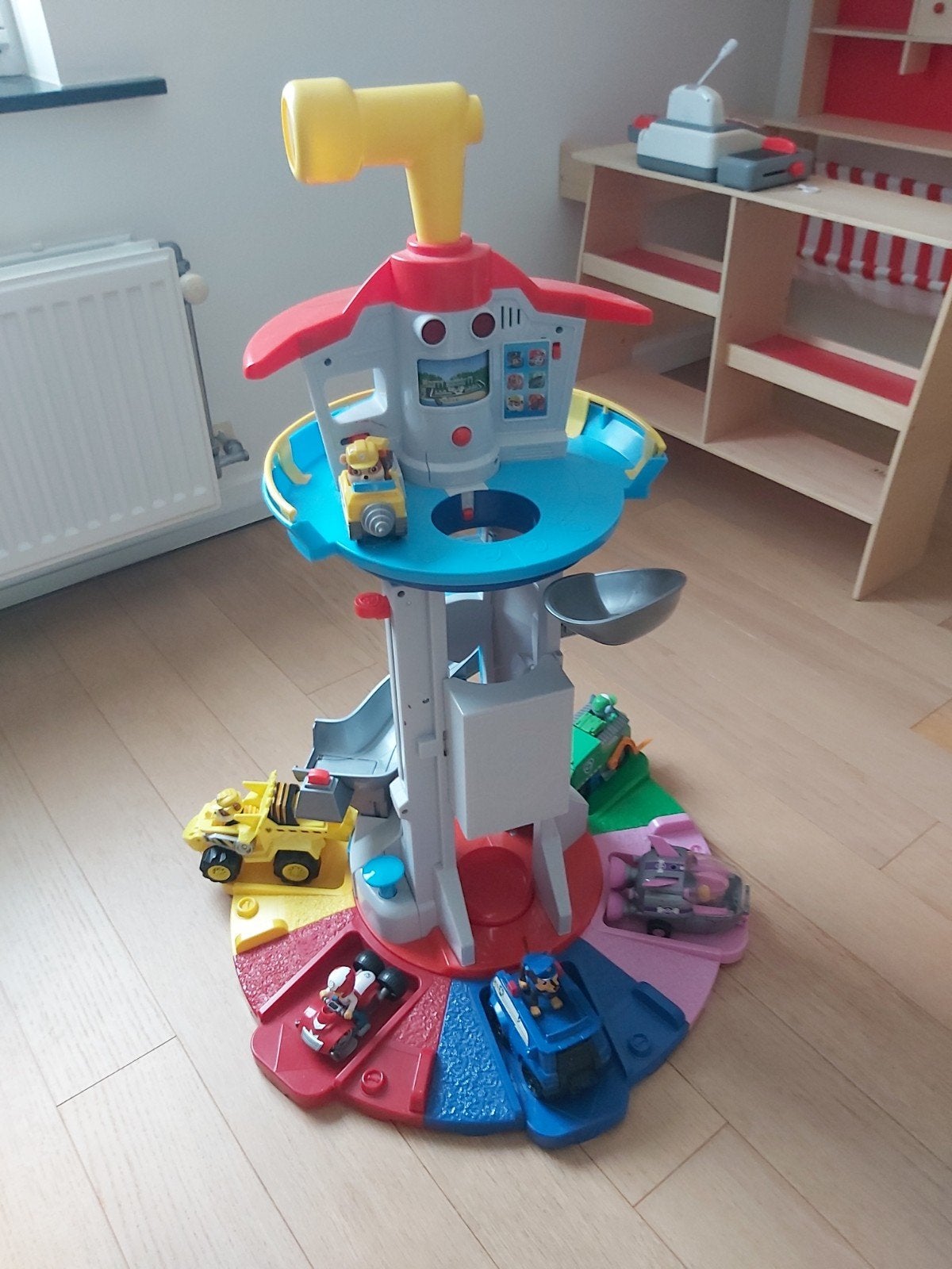 Paw patrol toren, Ophalen