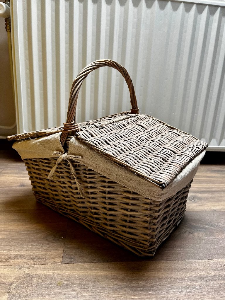 Rieten Picnic mand (met 2 deksels en binnenbekleding), Ophalen, Mand, Zo goed als nieuw, Riet