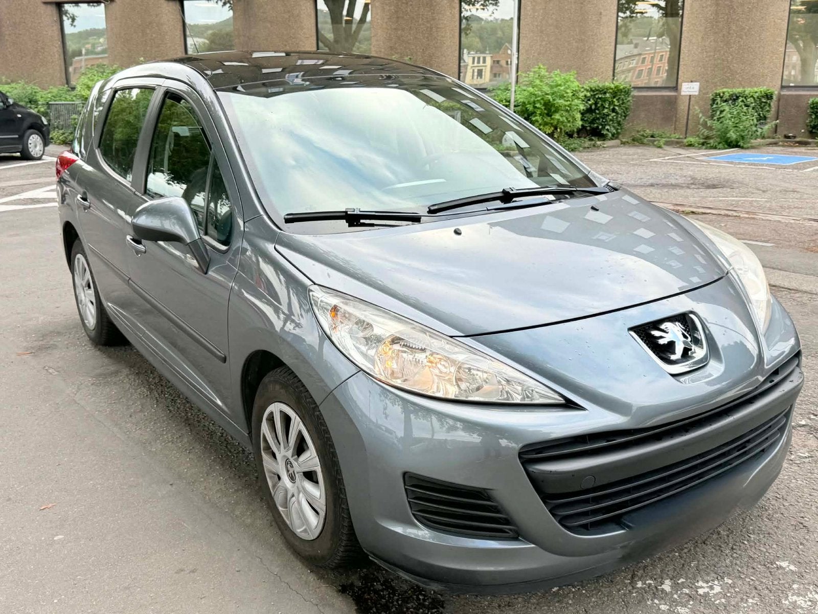 Peugeot 207 avec Demande d’ immatricule ( papier roze ), Autos, Peugeot, Bluetooth, Achat, Entreprise, Boîte manuelle