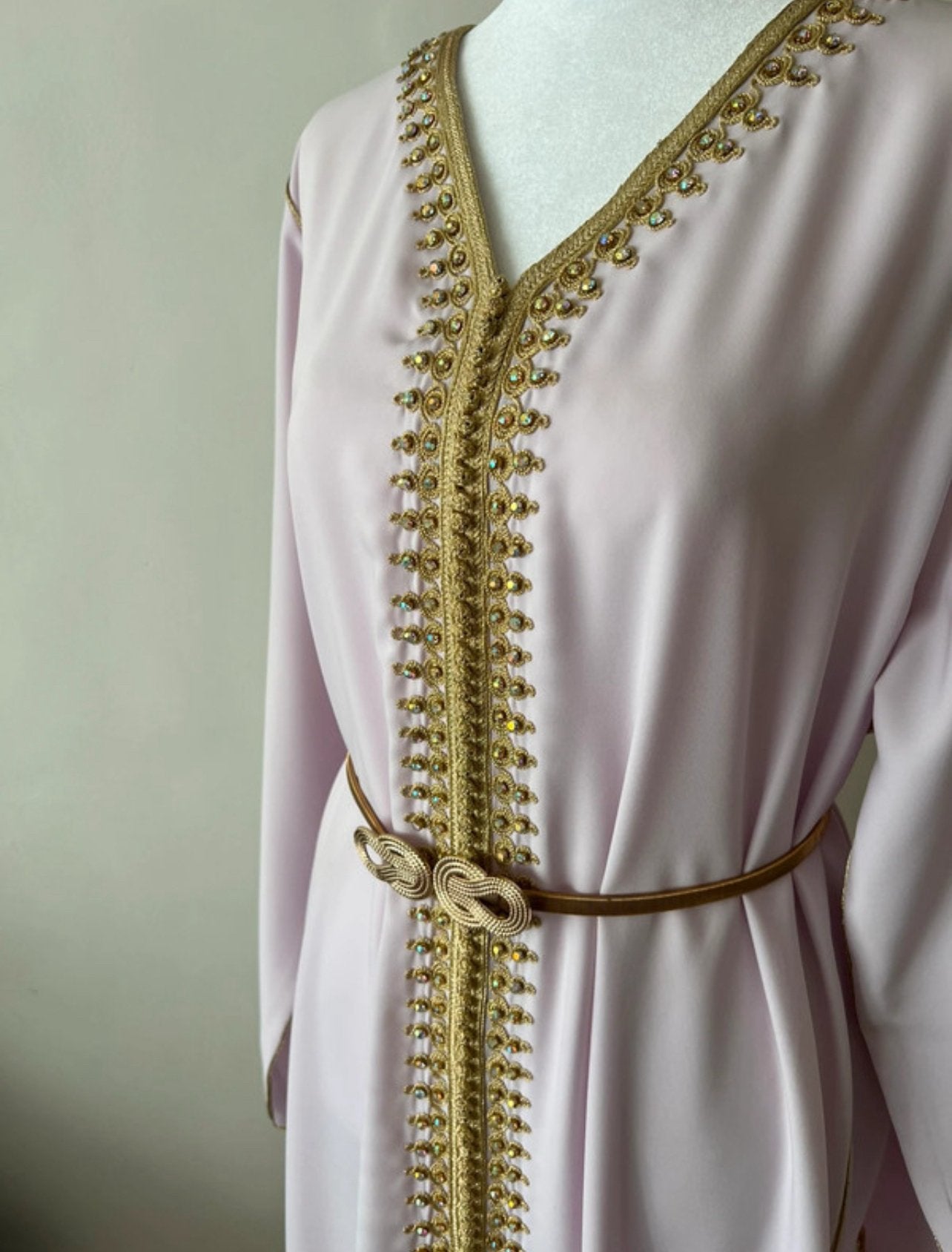 Caftan, Taille 38/40 (M), Enlèvement ou Envoi, Rose, Robe de cocktail