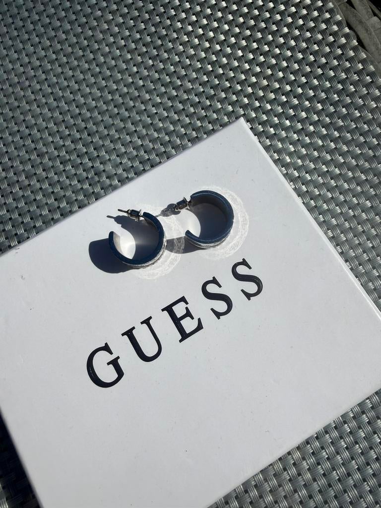 GUESS oorbellen voor dames, Ophalen, Nieuw, Zilver, Met strass