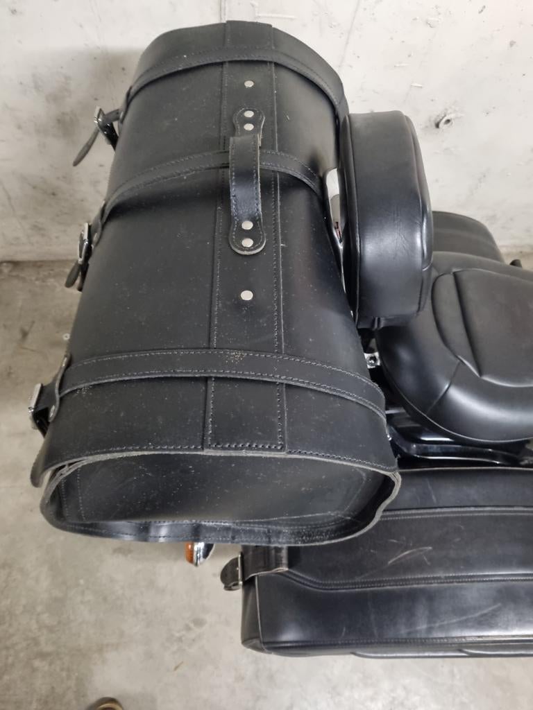 Ledrie Koffer 67 liter, Motoren, Ophalen