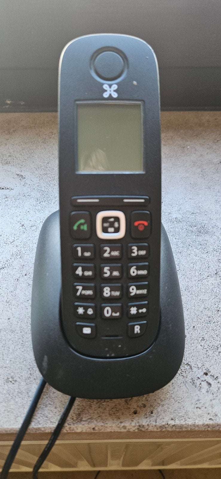 draagbare telefoon Twist 454, Telecommunicatie, Vaste telefoons | Handsets en Draadloos, Ophalen, Gebruikt, 1 handset