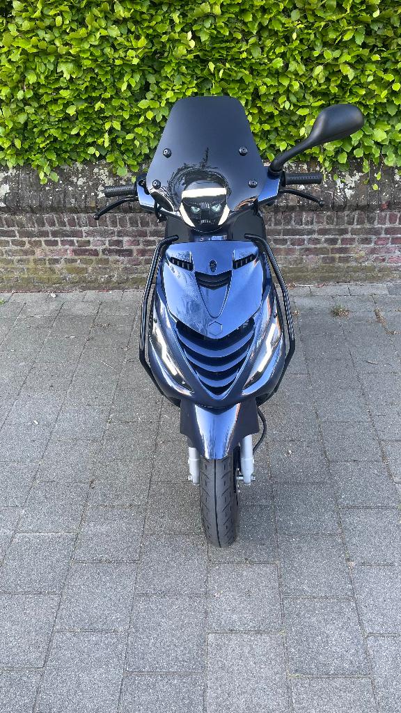 Piaggio zip iget euro 5 2024 (nieuw), Motoren, Ophalen, 1 cilinder