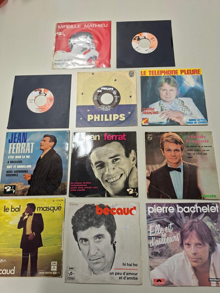 Lot French Singles et EP, chanteurs français célèbres (leçon, Enlèvement ou Envoi, Autres genres, Utilisé, EP