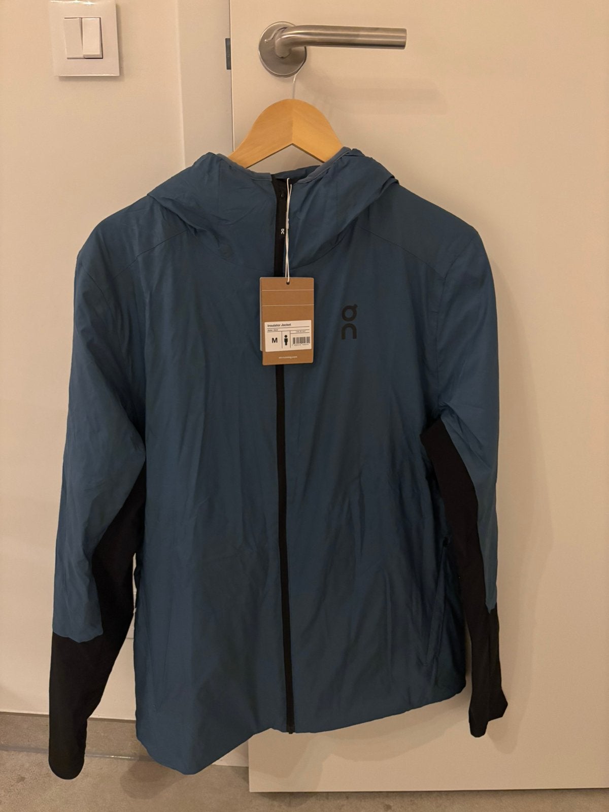On Running insulator jacket, Kleding | Heren, Jassen | Zomer, Ophalen of Verzenden, Nieuw, Maat 48/50 (M), Blauw