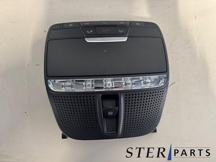 Eclairage intérieur avant d'un Mercedes E-Klasse, 3 mois de garantie, Utilisé, -, -