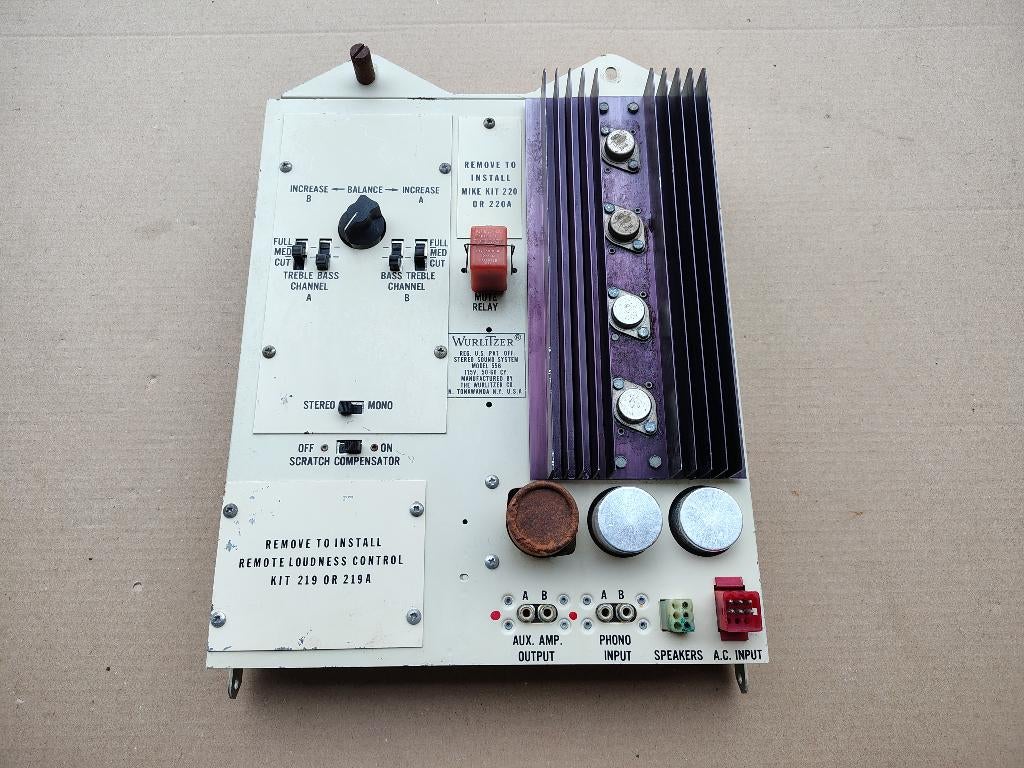 Versterker 556 Wurlitzer (Div) jukebox / PARTS !!!, Verzamelen, Verzenden, Wurlitzer