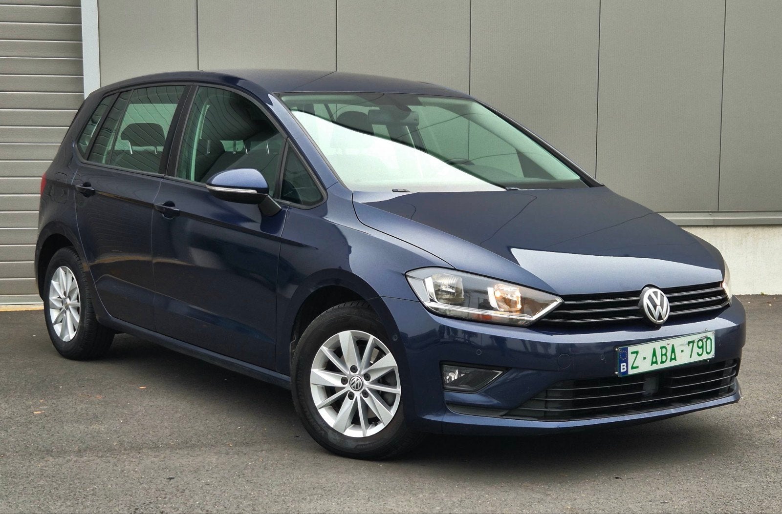 vw golf 7  sportsvanvan  2015///1.6Diesel euro 6B, Voorwielaandrijving, Stof, 4 cilinders, Blauw