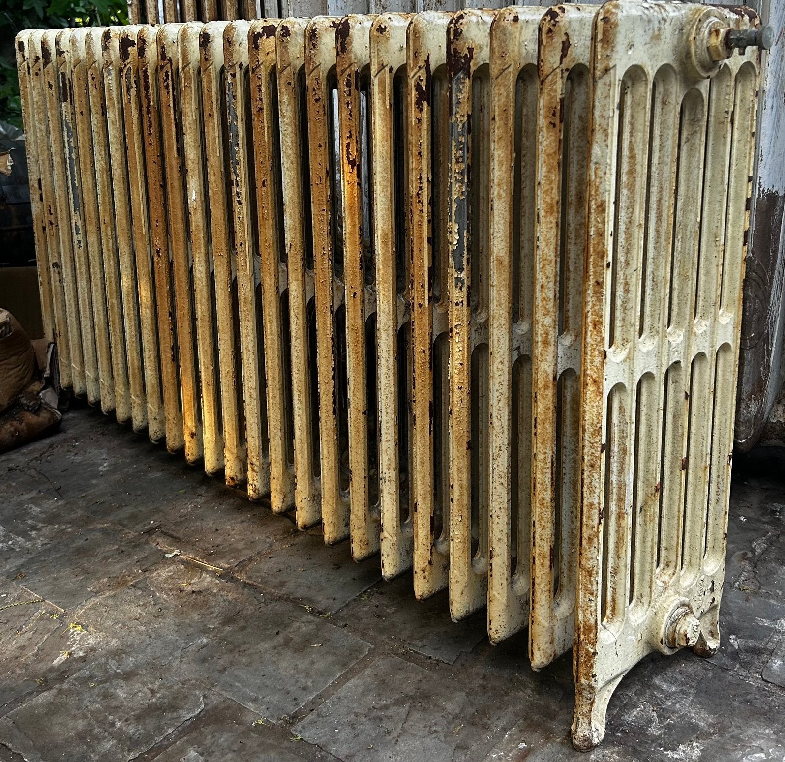 Radiateur en fonte avec pieds, Enlèvement, Utilisé, Radiateur