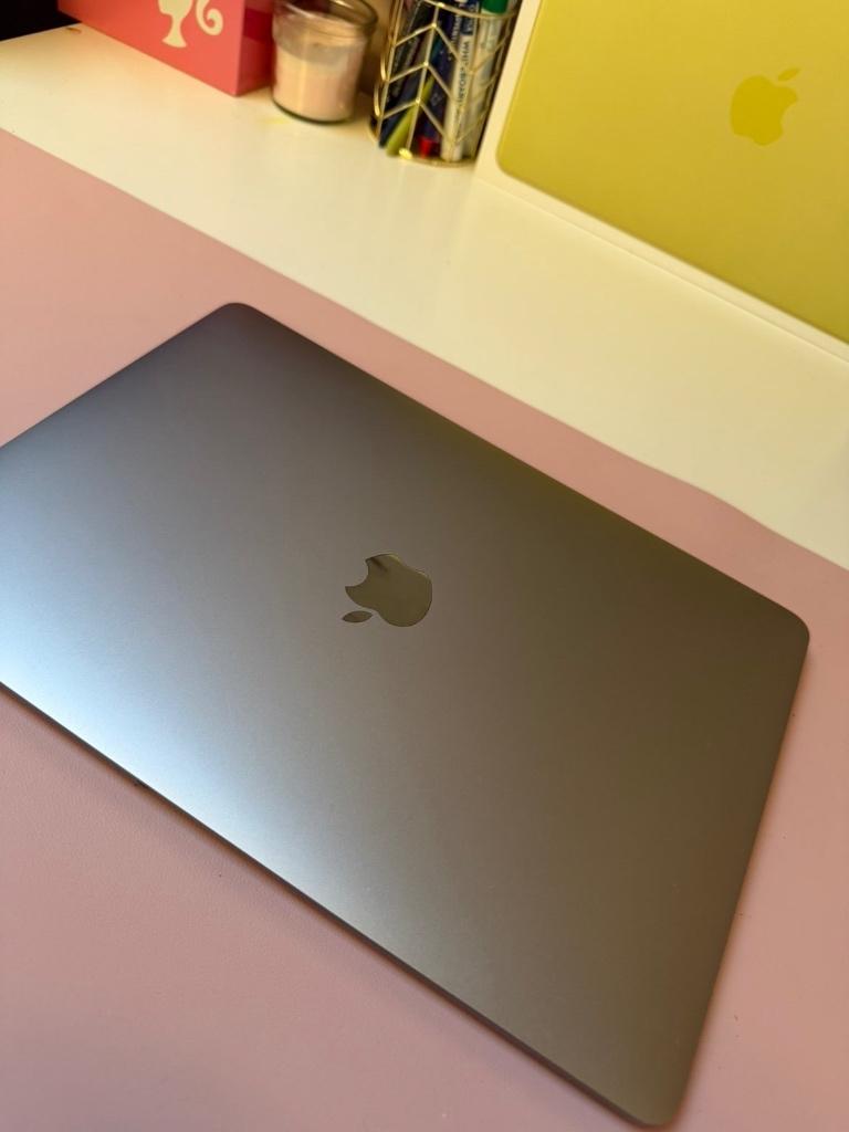 MacBook Air 2020, 4 Ghz ou plus, Utilisé, Azerty, 128 GB ou moins