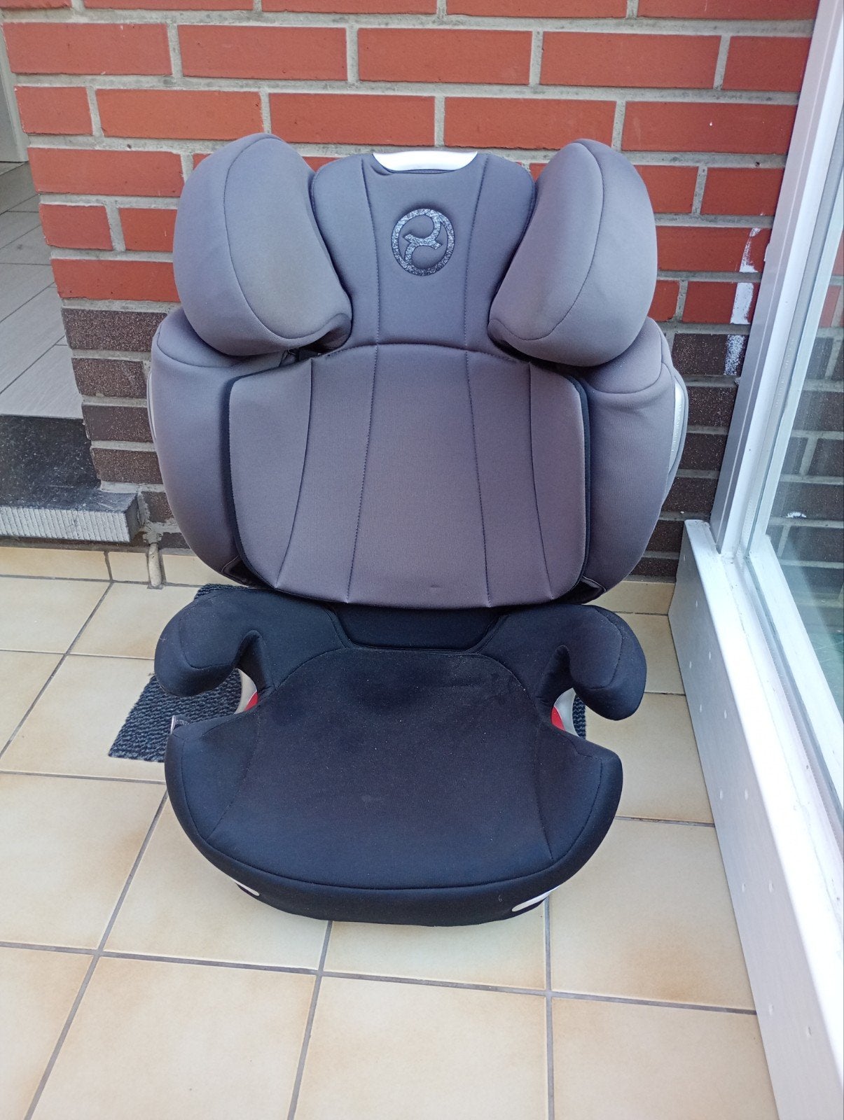 Cyber solution Q2-fix zwart autostoeltje, Enfants & Bébés, Sièges auto, Autres marques, Mode veille, 15 à 36 kg, Enlèvement