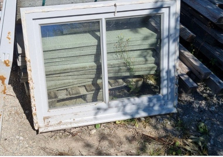 Houten raam padouk, Doe-het-zelf en Bouw, Ophalen, Zo goed als nieuw, Hout