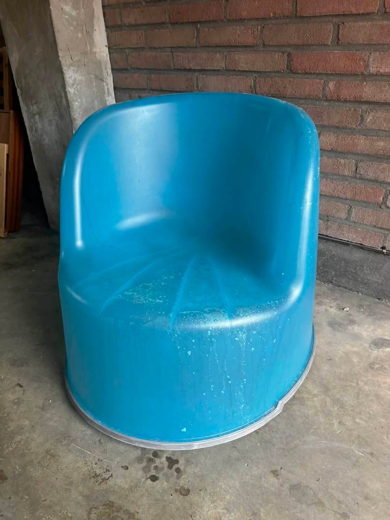 Siège plastique turquoise (woluwe st lambert), Enlèvement, Plastique