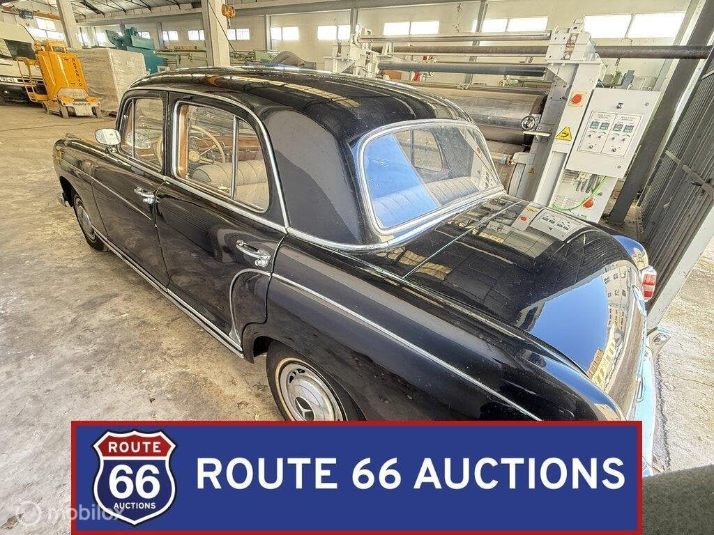Mercedes-Benz 220 S Ponton | 1958 | Route 66 Auctions, Auto's, Zwart, Mercedes-Benz, Bedrijf, Handgeschakeld