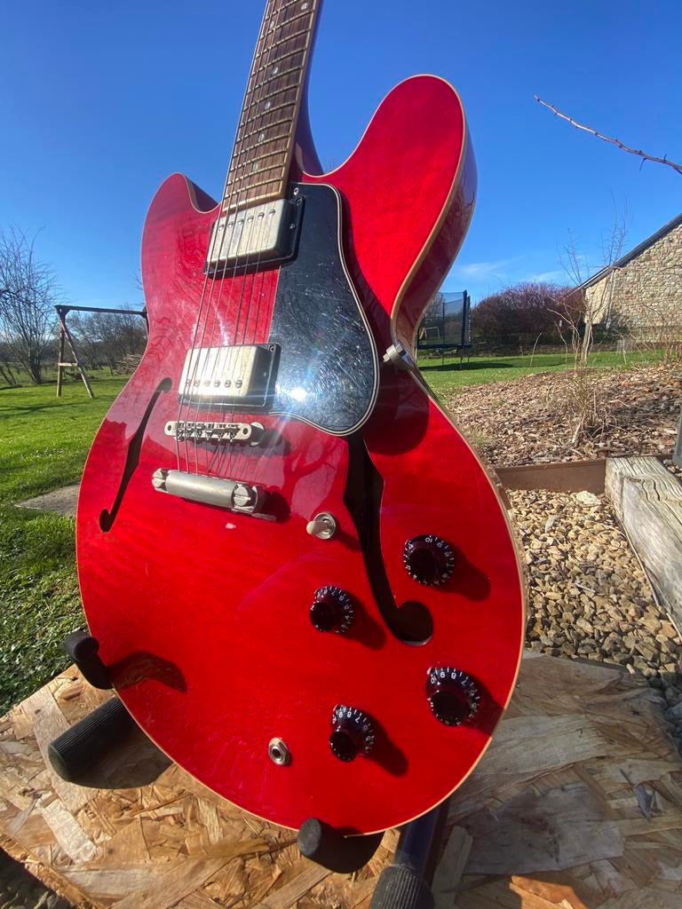 Gibson ES-335 dot 2002 rouge avec coffre., Musique & Instruments, Enlèvement, Hollow body, Gibson