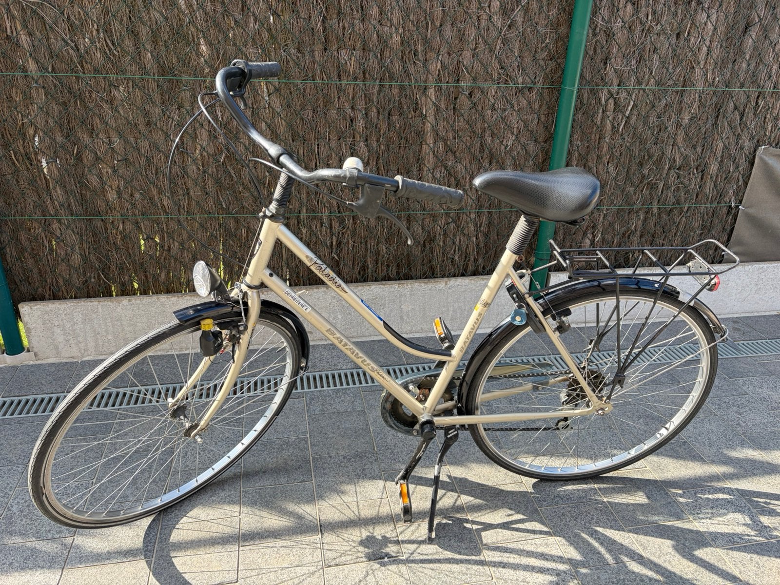 Batavus damesfiets, Vitesses, Frein sur jante, Batavus, Enlèvement