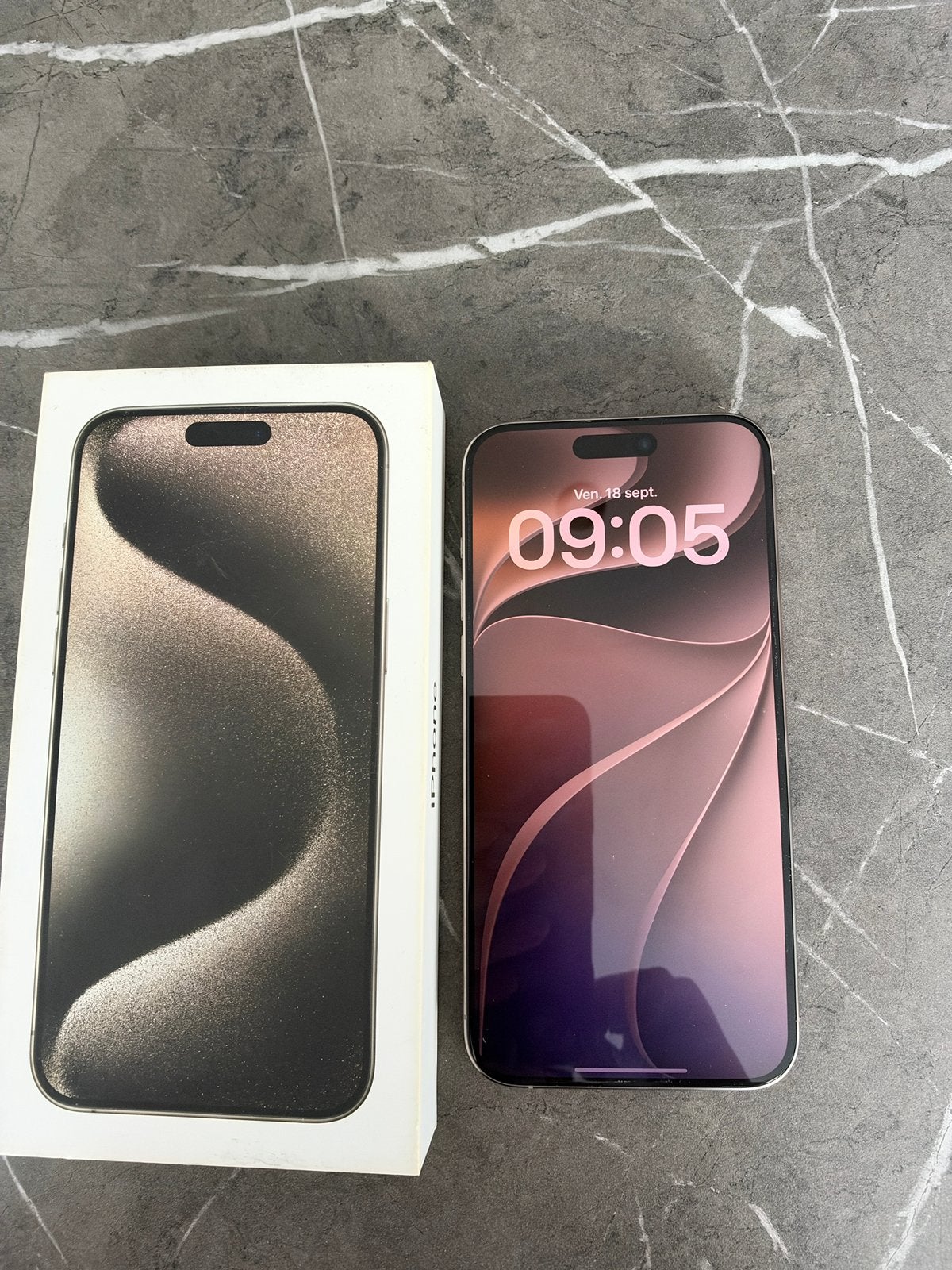 Iphone 15 pro max 256gb, Télécoms, 256 GB, IPhone 15 Pro Max, Comme neuf, Enlèvement