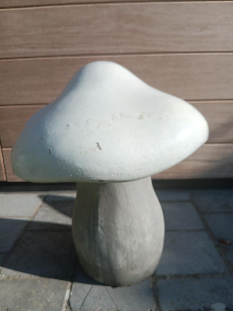 paddestoel tuinbeeld, Ophalen, Gebruikt, Steen