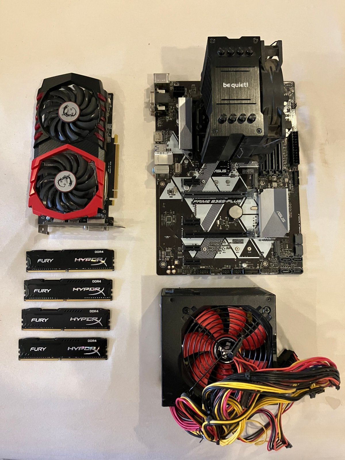Pc onderdelen, Enlèvement ou Envoi, HDMI, Utilisé, GDDR4