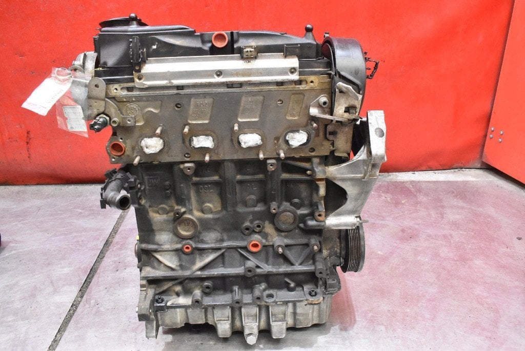 Moteur CAYB Nu TOURAN A3 FABIA SEAT ALTEA ROOMSTER IBIZA, Envoi, Utilisé, Daihatsu