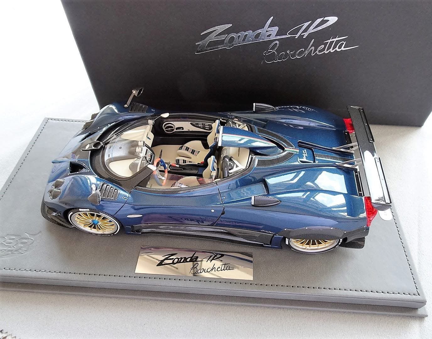 BBR 1:18 Pagani Zonda HP Barchetta (Carbon Blue), Enlèvement ou Envoi, Neuf