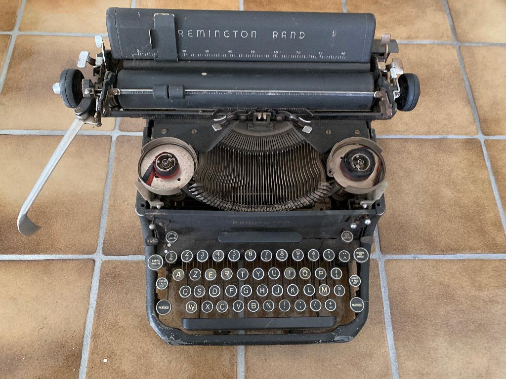 Remington Rand typemachine, Ophalen, Gebruikt