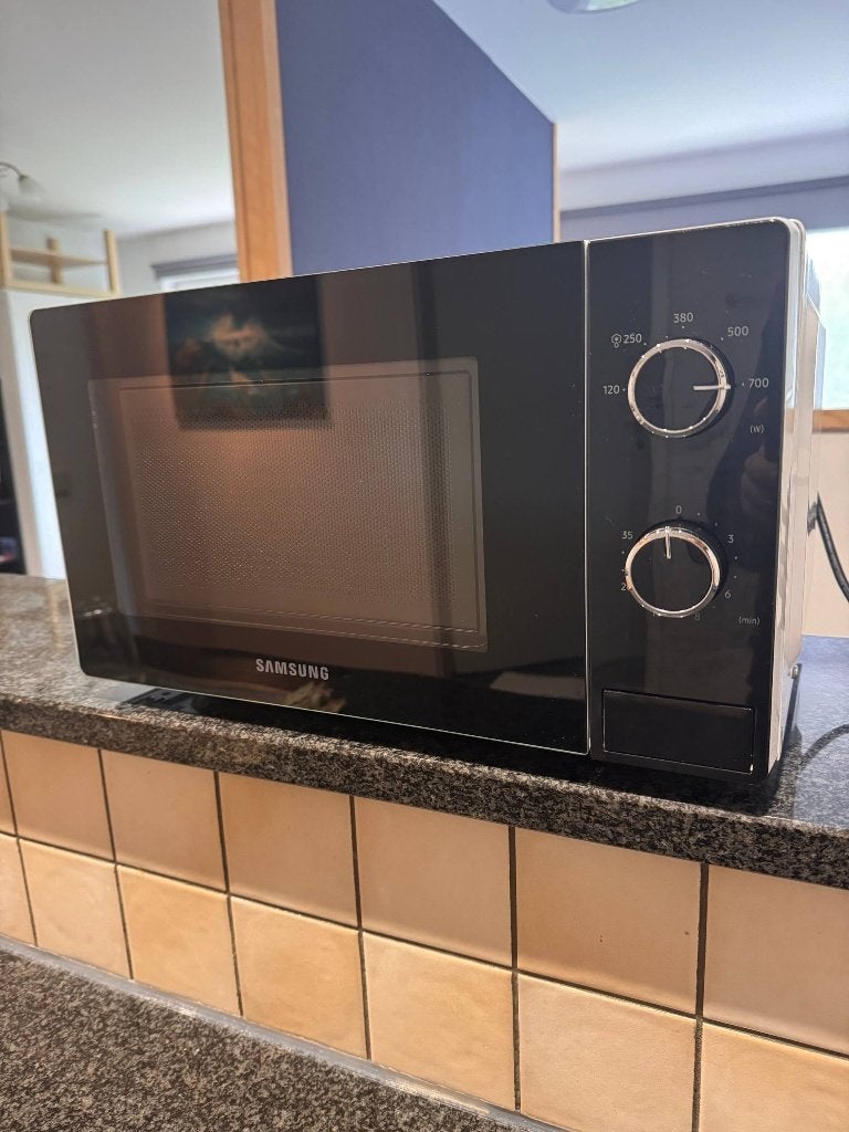 Four à micro-ondes samsung à vendre, Ophalen, Microgolfoven, Tussenbouw, Zo goed als nieuw