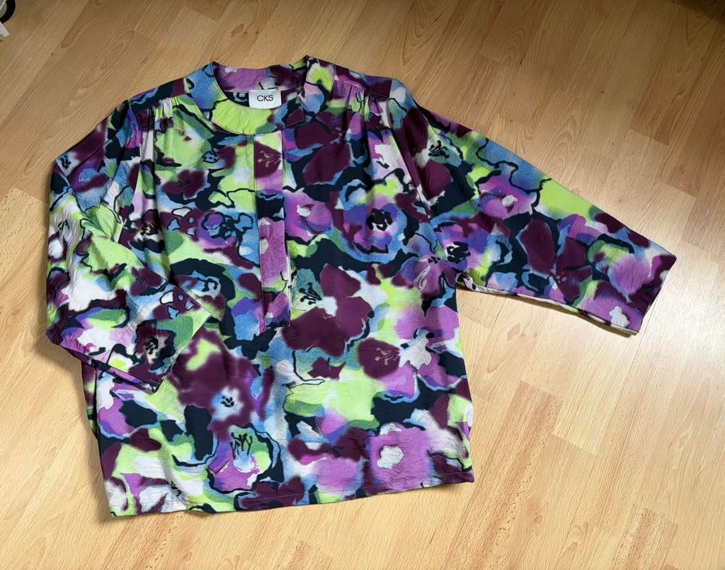 Blouse CKS, maat medium.NIEUW!, Kleding | Dames, Verzenden, Nieuw, Maat 38/40 (M), Paars