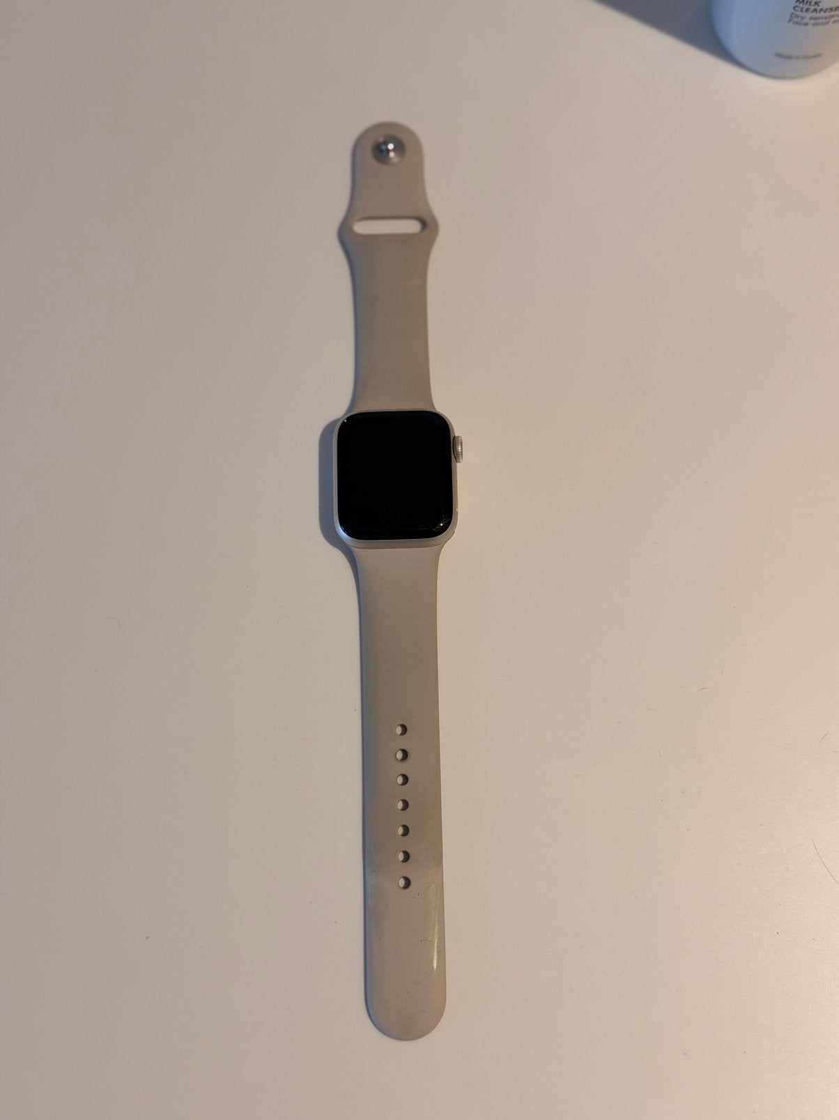 Apple watch SE 40 mm, Bijoux, Sacs & Beauté, Enlèvement, État, Comme neuf